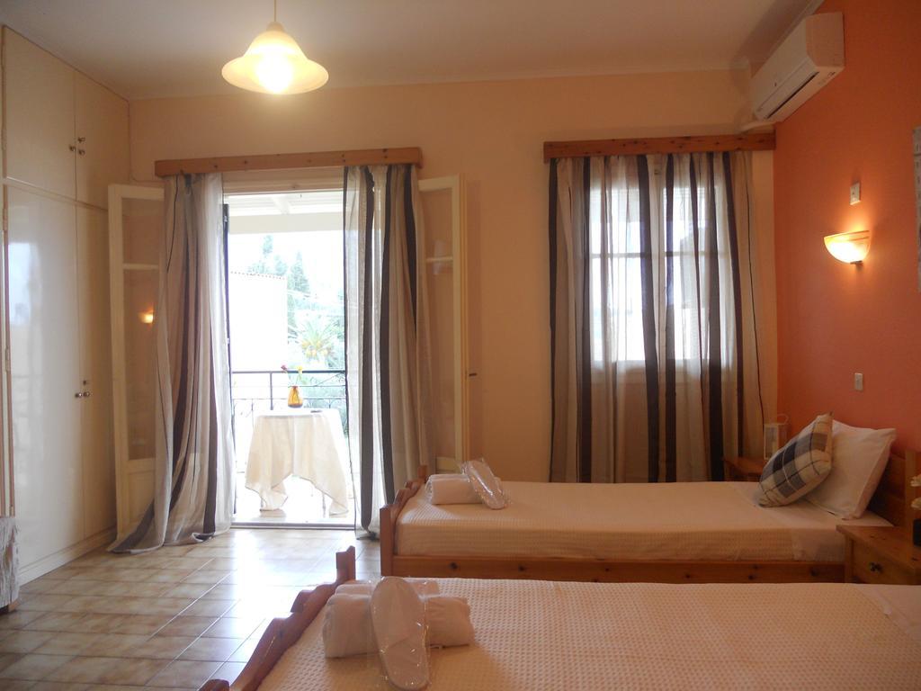 Elli Marina Studios And Apartments Benitses  Rum bild